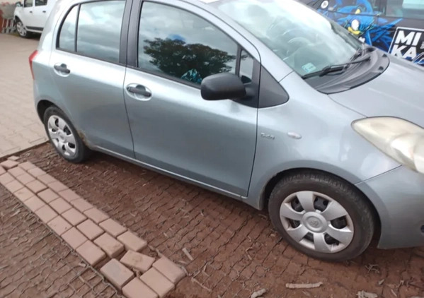 Toyota Yaris cena 4400 przebieg: 256200, rok produkcji 2007 z Rybnik małe 22